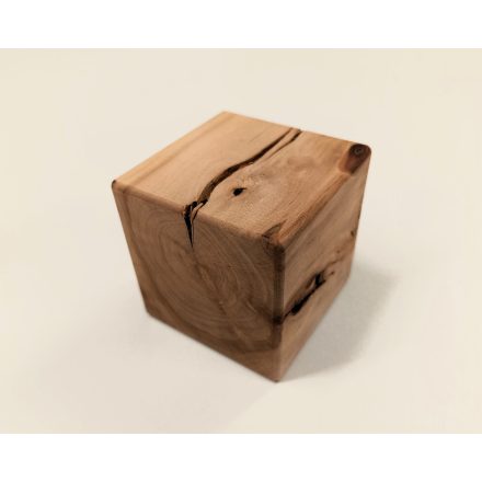 Rusztikus Fa Kocka Éger 7 x 7 cm