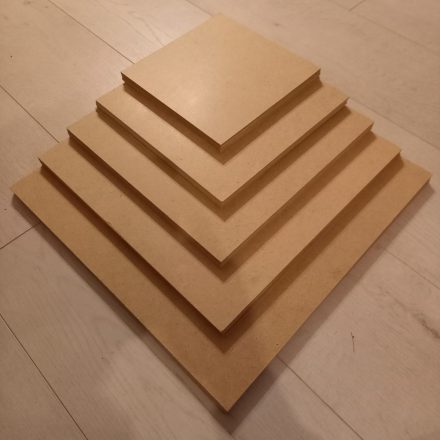 Natúr farostlap MDF farostlemez 18 mm 30 x 30 cm