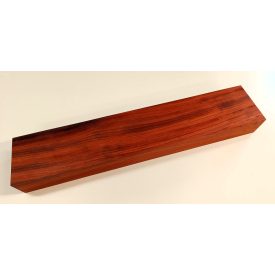 Padauk trópusi Hobbi Fa 95 x 14,8 x 7,5 cm