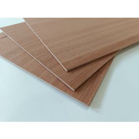 Mahagóni színfurnérozott rétegelt lemez 30 x 30 cm